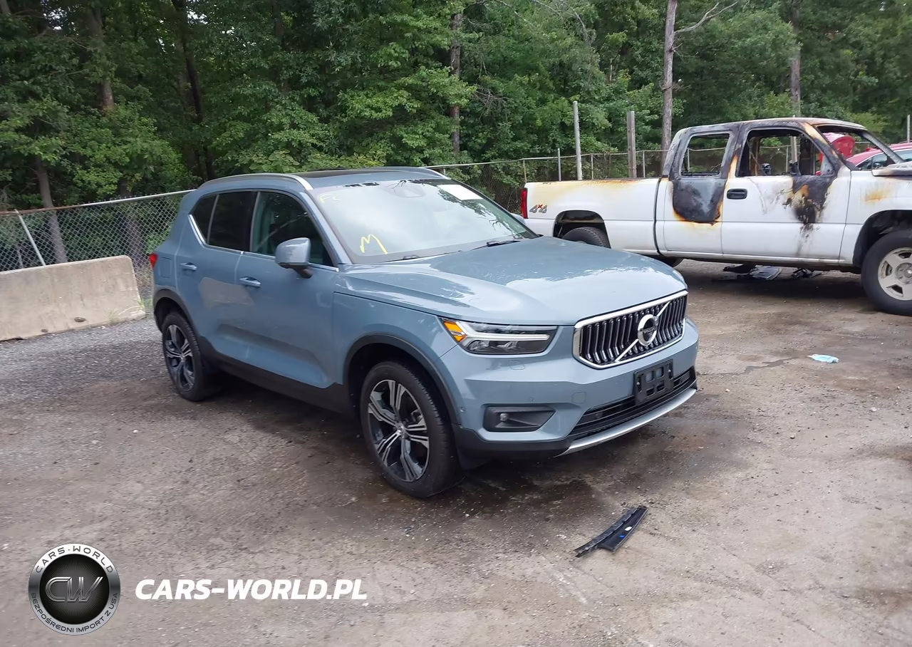 2020 Volvo Xc40 T5 Inscription – zdjęcie 1 z 16