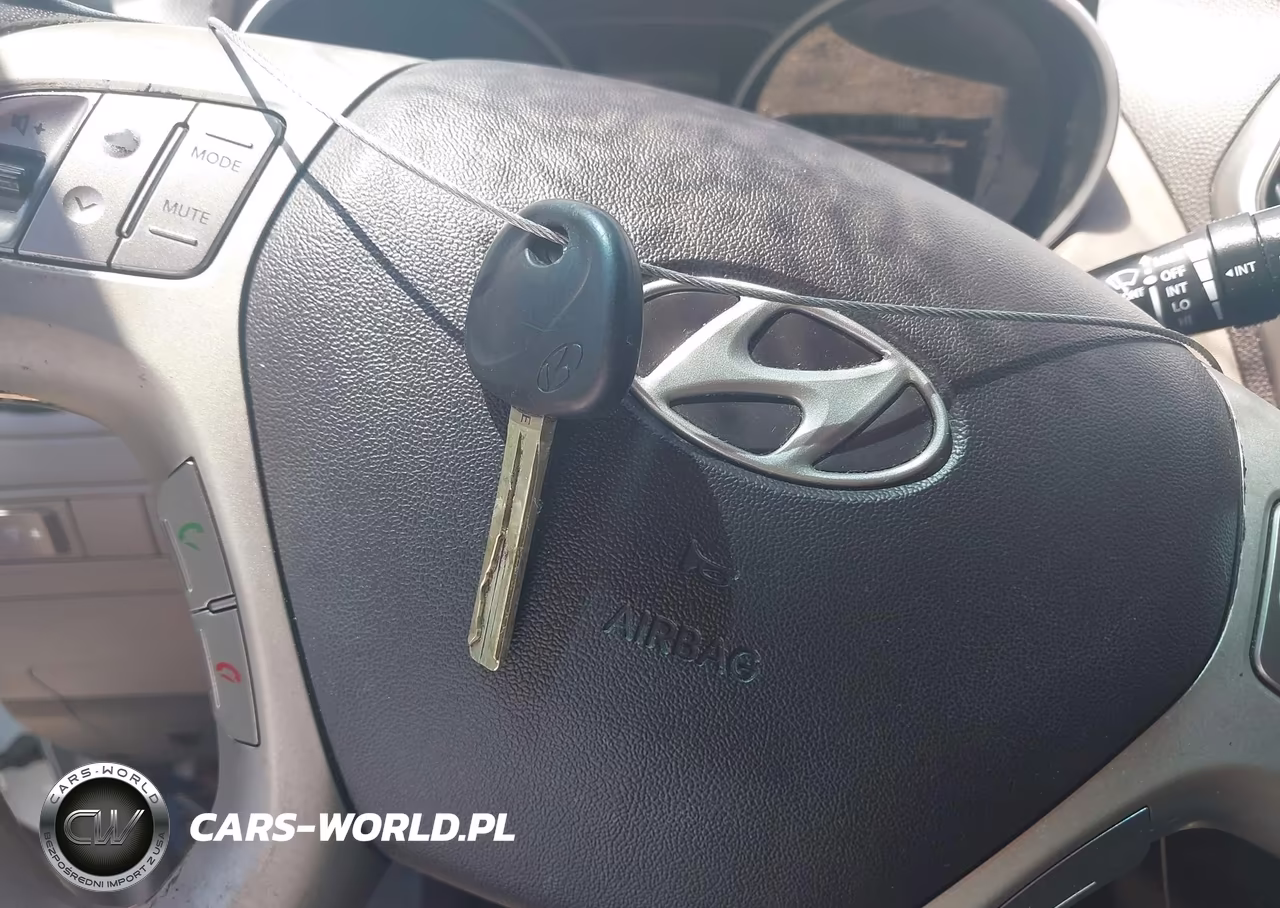 2013 Hyundai Tucson Gls VIN:KM8JU3AC9DU598456 - 11
