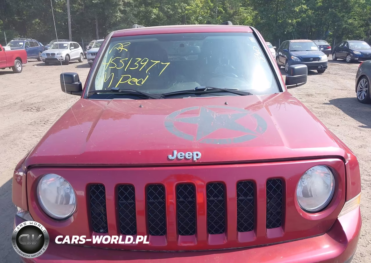 2014 Jeep Patriot Latitude VIN:1C4NJRFB0ED588739 - 6