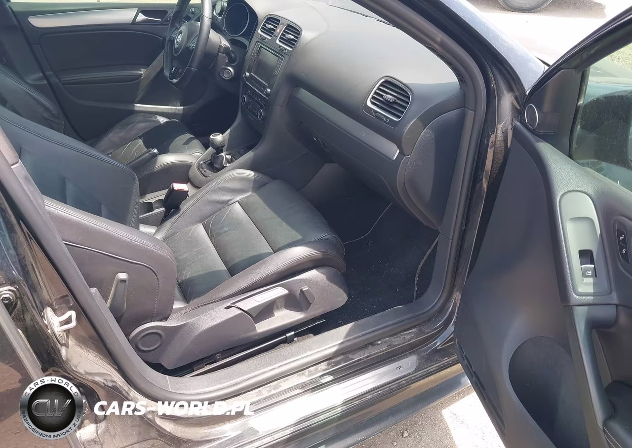 2013 Volkswagen Golf R 4-Door VIN:WVWPF7AJ9DW063968 - 5