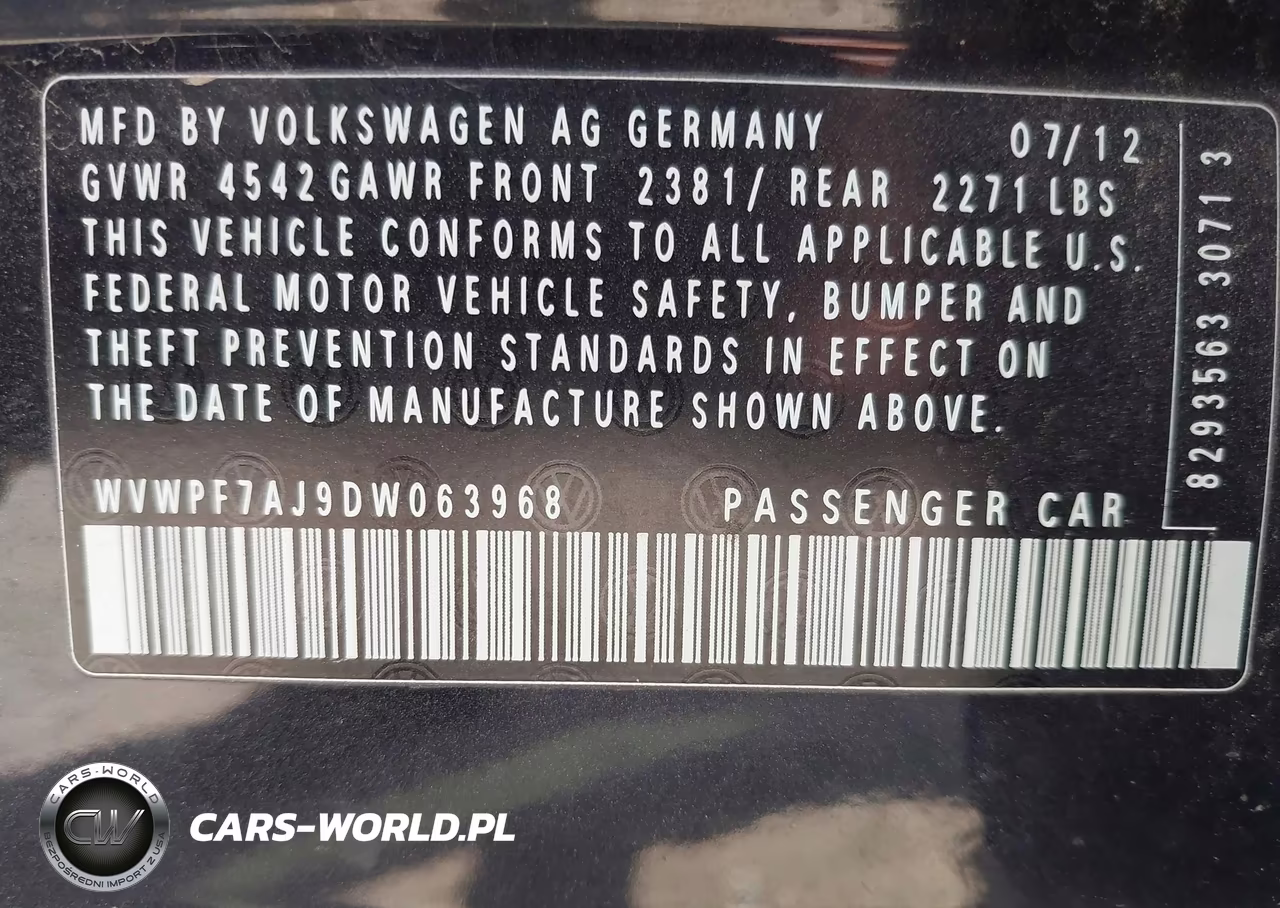 2013 Volkswagen Golf R 4-Door VIN:WVWPF7AJ9DW063968 - 9