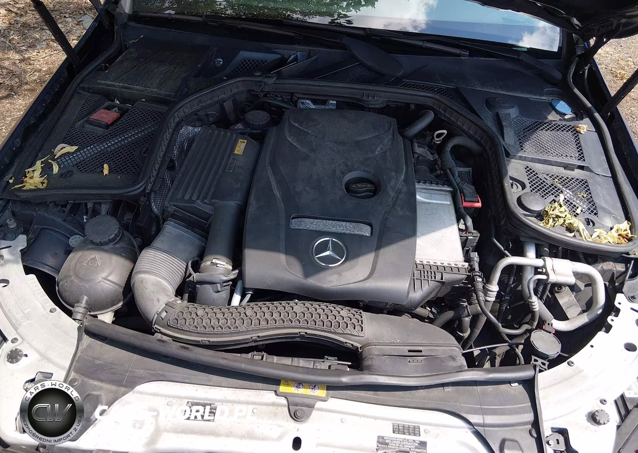 2015 Mercedes-Benz C 300 Sport 4Matic VIN:55SWF4KB9FU006791 - 10