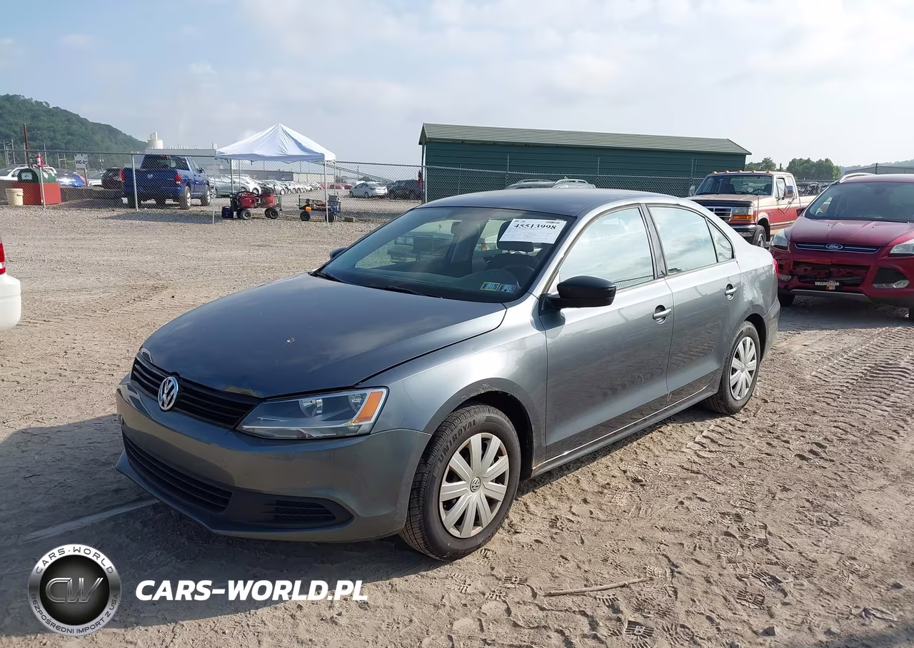 2013 Volkswagen Jetta 2.0L S VIN:3VW2K7AJ6DM431770 - 2