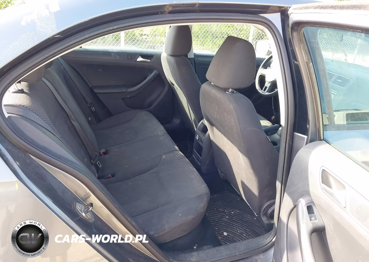 2013 Volkswagen Jetta 2.0L S VIN:3VW2K7AJ6DM431770 - 8