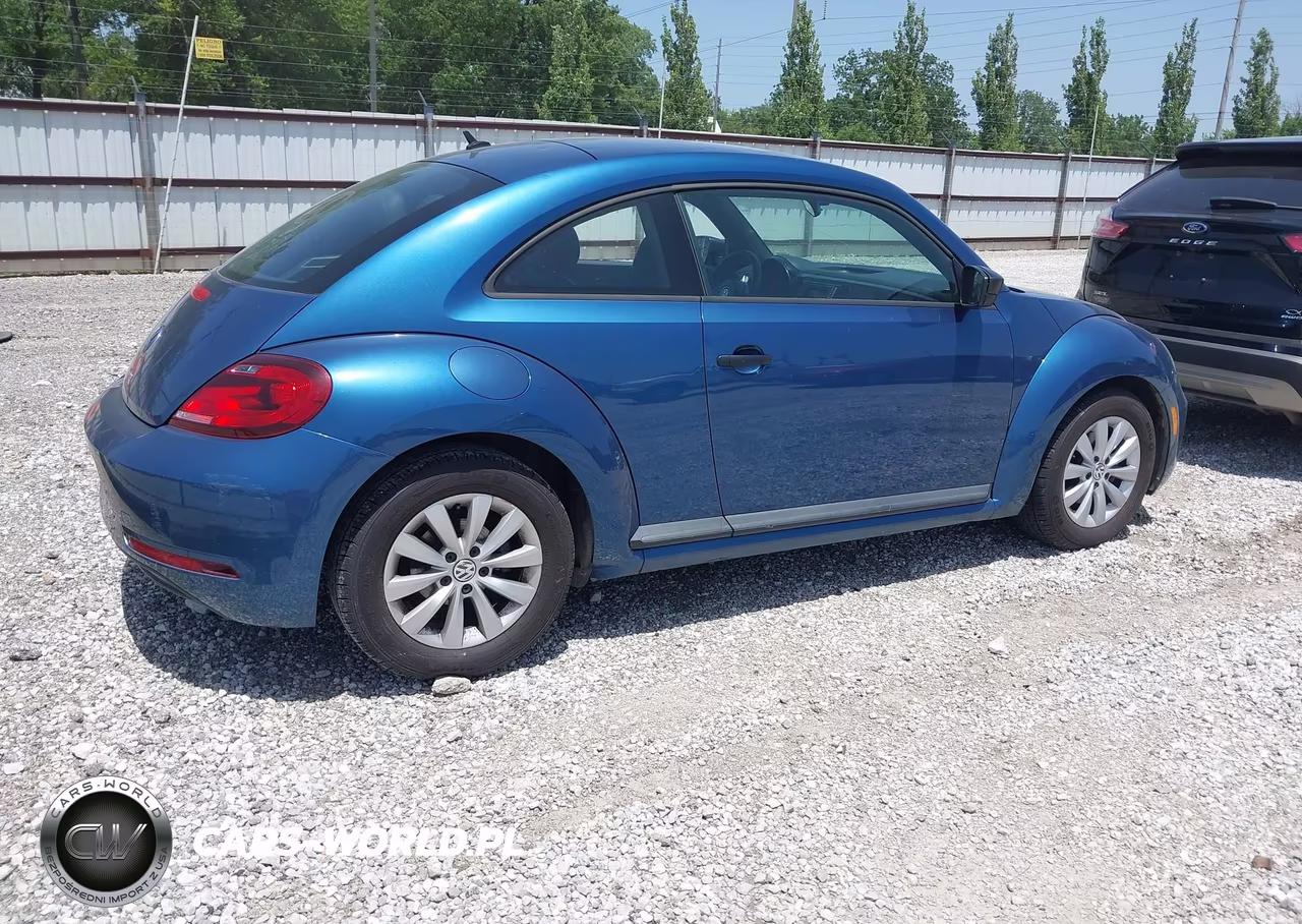 2017 Volkswagen Beetle #Pinkbeetle-1.8T Classic-1.8T S VIN:3VWF17AT7HM628054 - 4