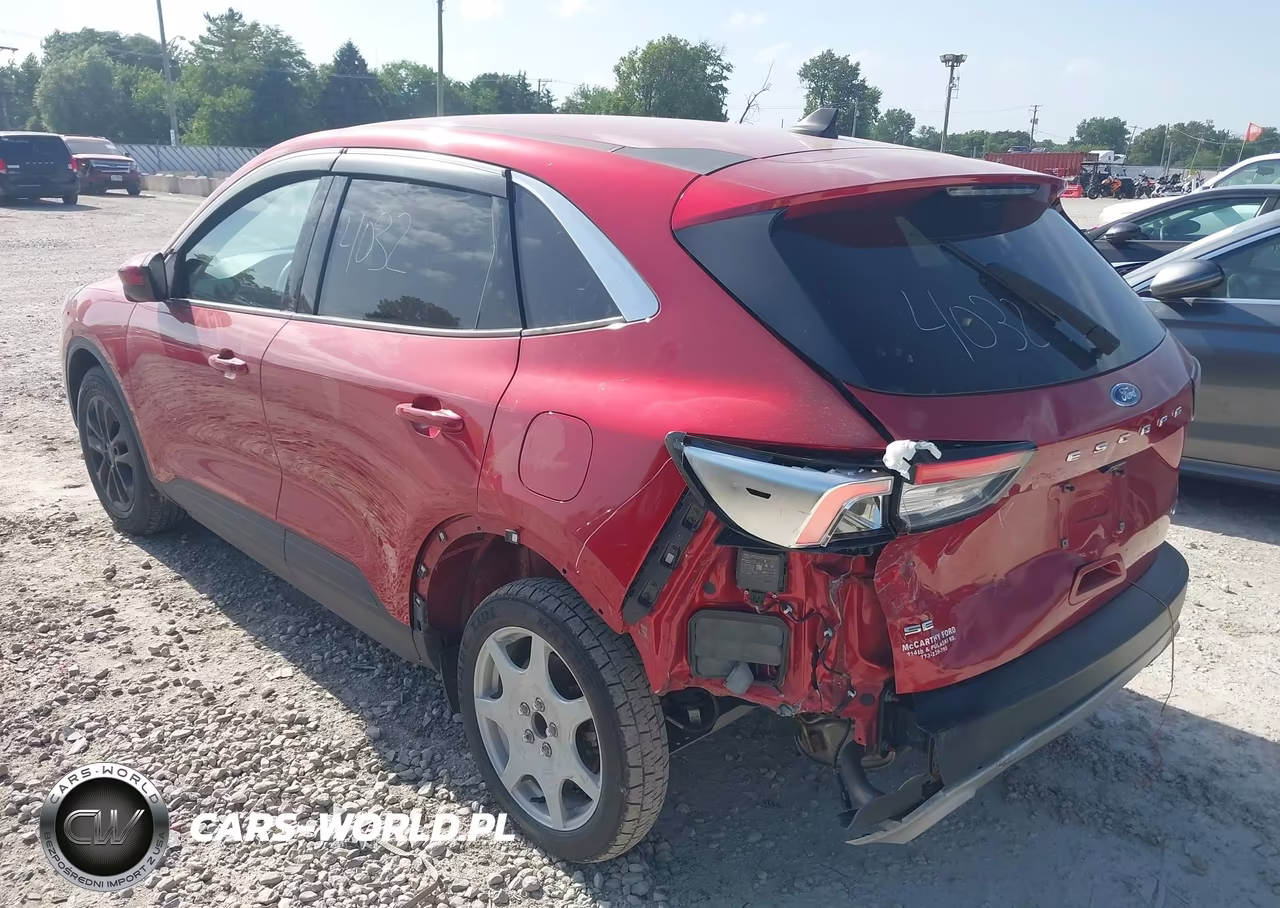 2020 Ford Escape Se VIN:1FMCU0G60LUC32201 - 3