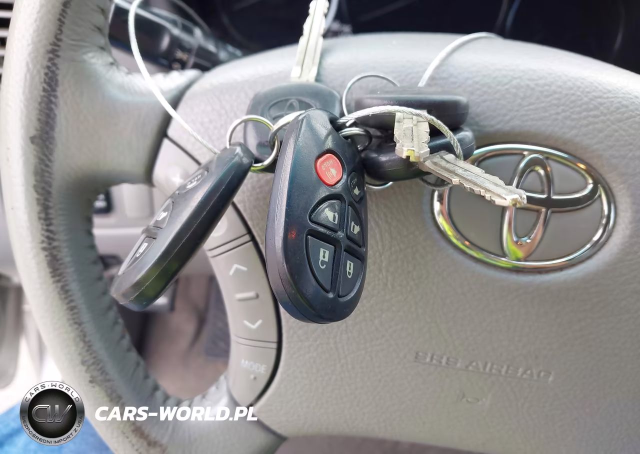 2010 Toyota Sienna Xle VIN:5TDYK4CC0AS309069 - 11