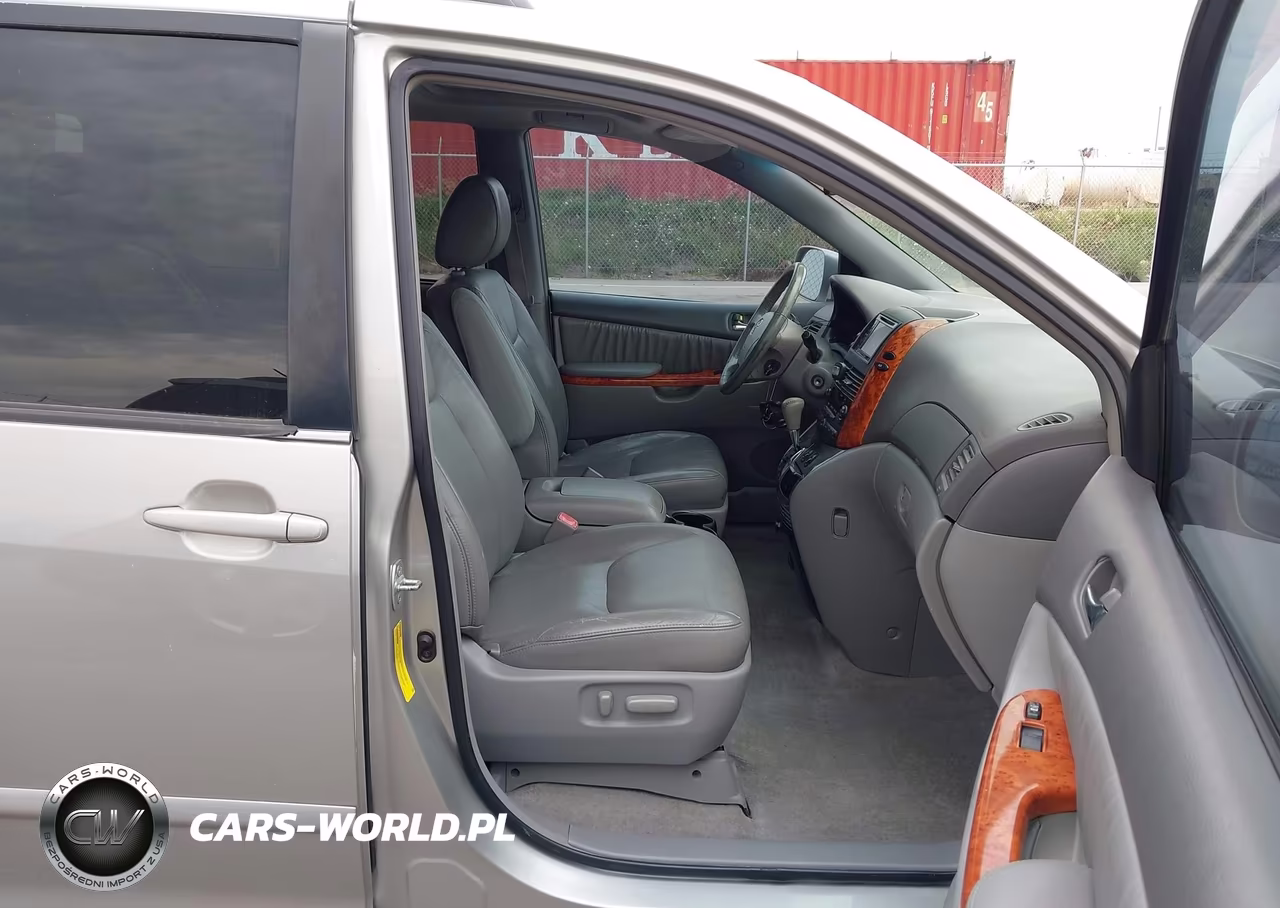 2010 Toyota Sienna Xle VIN:5TDYK4CC0AS309069 - 5