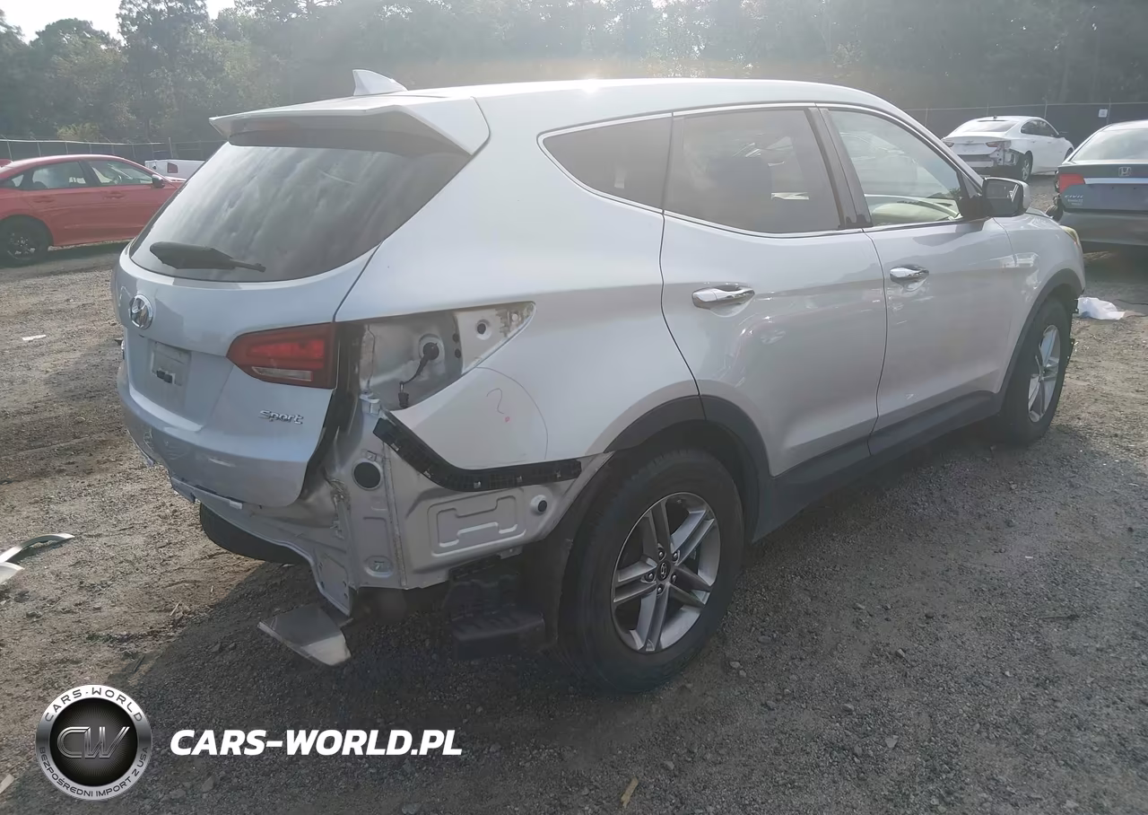 2017 Hyundai Santa Fe Sport 2.4L VIN:5XYZT3LB8HG449011 - 4