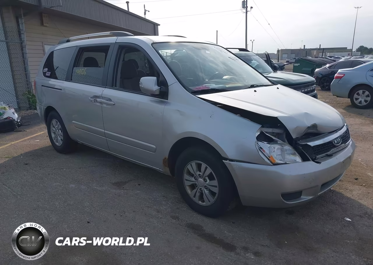 2012 Kia Sedona Lx