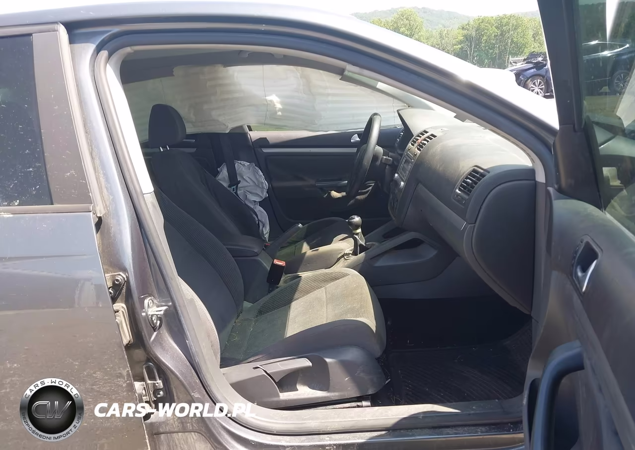 2008 Volkswagen Jetta S VIN:3VWJZ71K58M084678 - 5