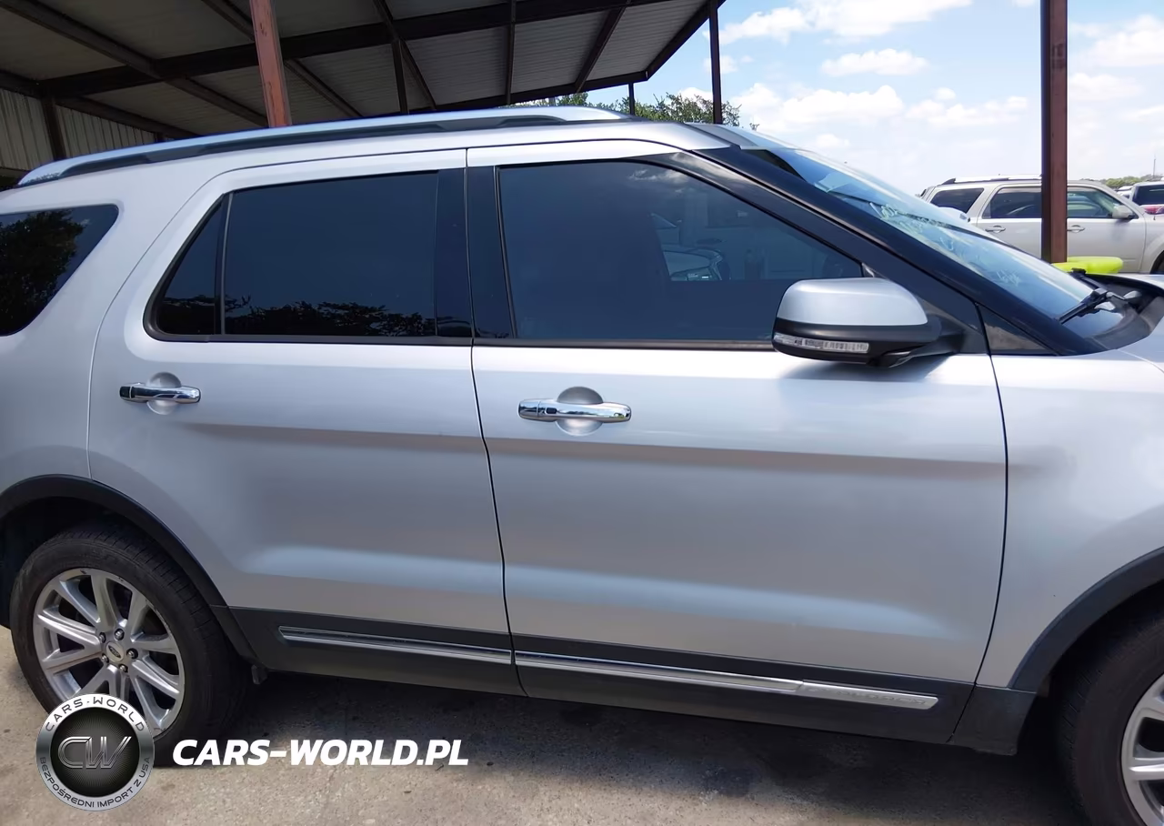 2017 Ford Explorer Limited VIN:1FM5K8F81HGC06938 - 14
