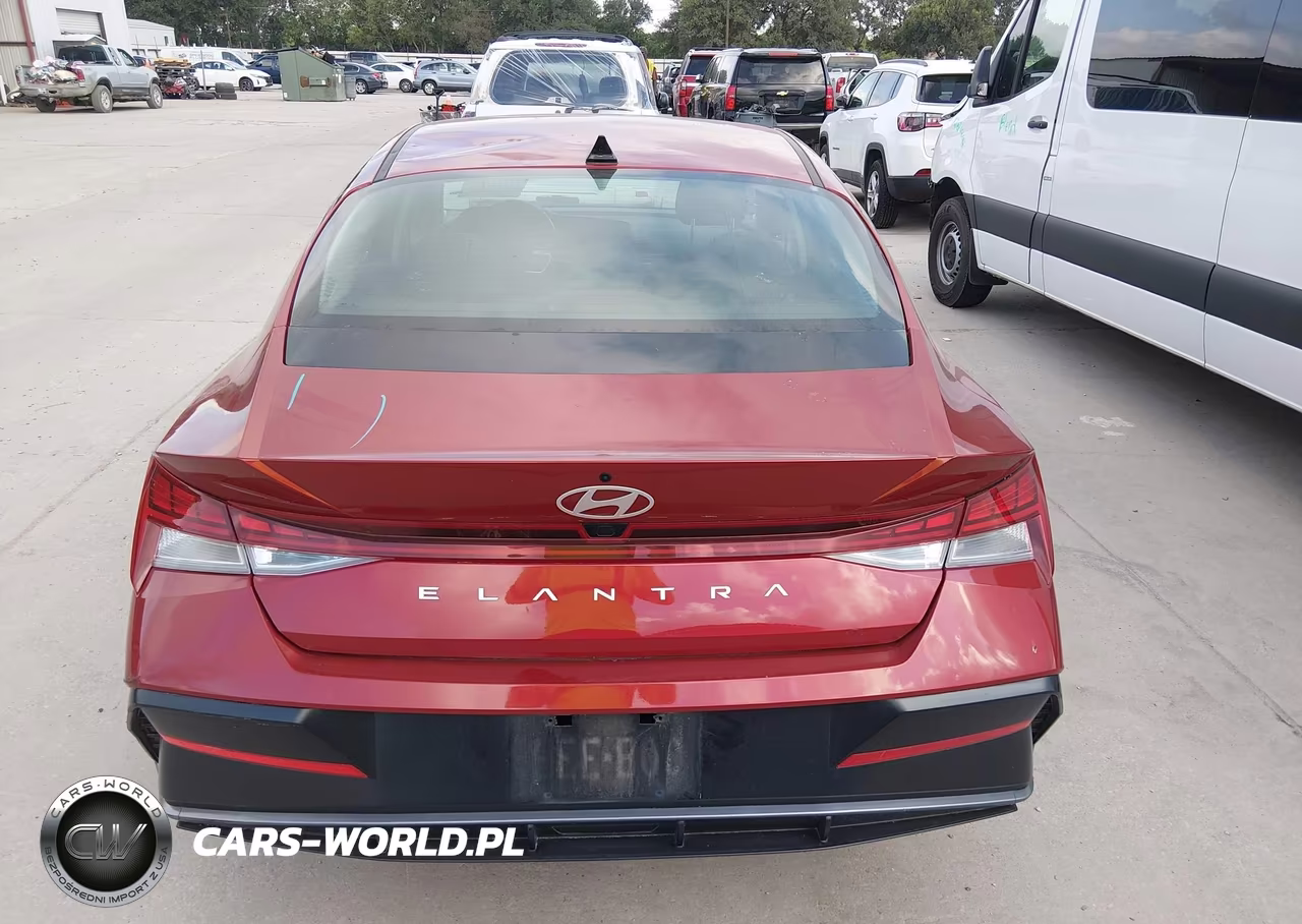 2025 Hyundai Elantra Sel Convenience VIN:KMHLS4DG7SU018623 - 16