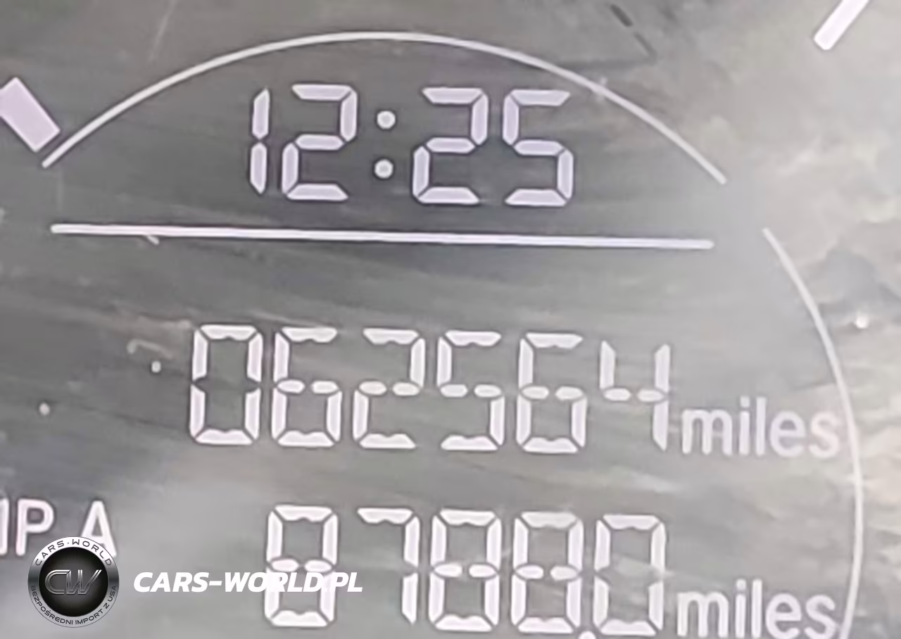 2019 Honda Hr-V Sport VIN:3CZRU6H1XKM727328 - 16
