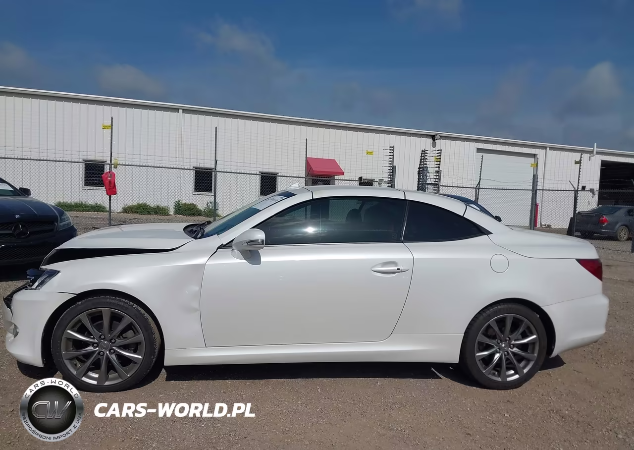 2015 Lexus Is 250C VIN:JTHFF2C23F2532064 - 15
