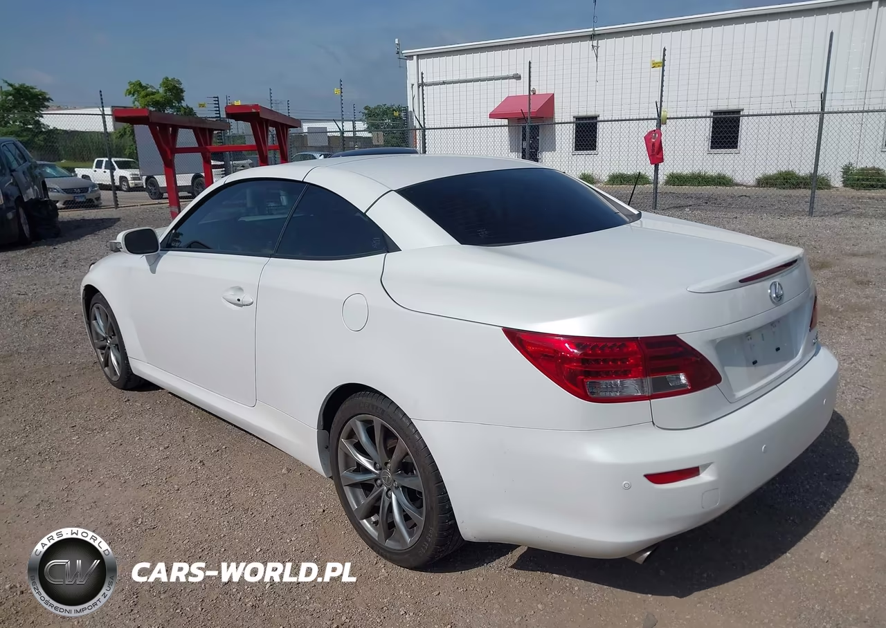 2015 Lexus Is 250C VIN:JTHFF2C23F2532064 - 3