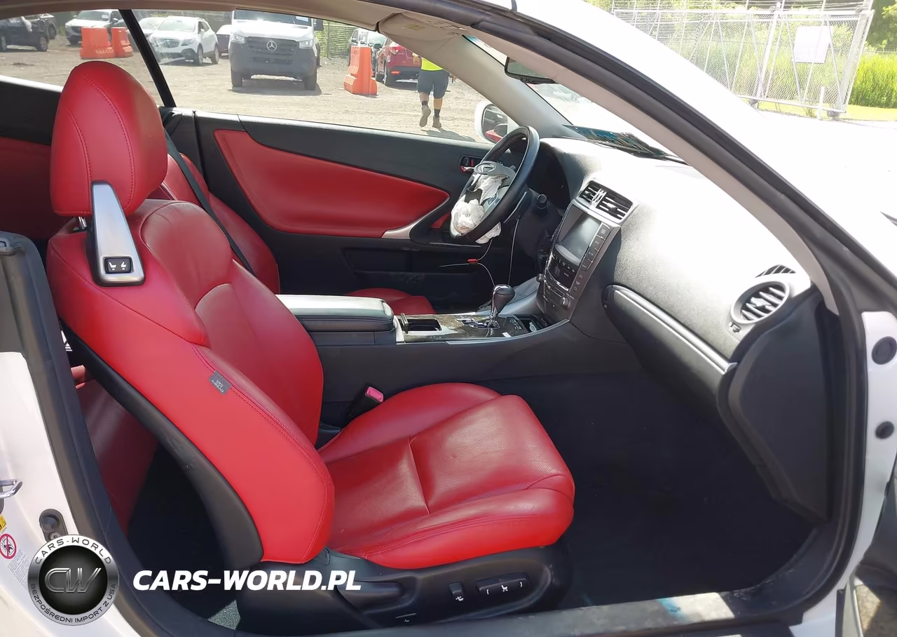 2015 Lexus Is 250C VIN:JTHFF2C23F2532064 - 5