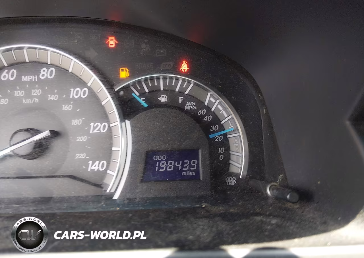 2014 Toyota Camry Se Sport VIN:4T1BF1FK3EU473148 - 15