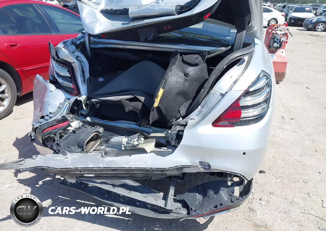 2020 Mercedes-Benz S 560 4Matic VIN:W1KUG8GB2LA559203 - 6
