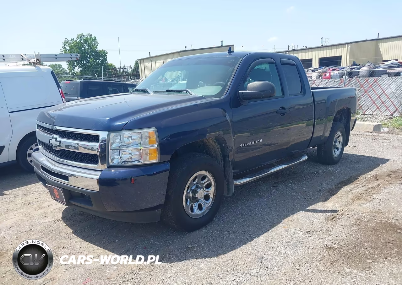 2011 Chevrolet Silverado 1500 Ls VIN:1GCRCREA6BZ317025 - 2