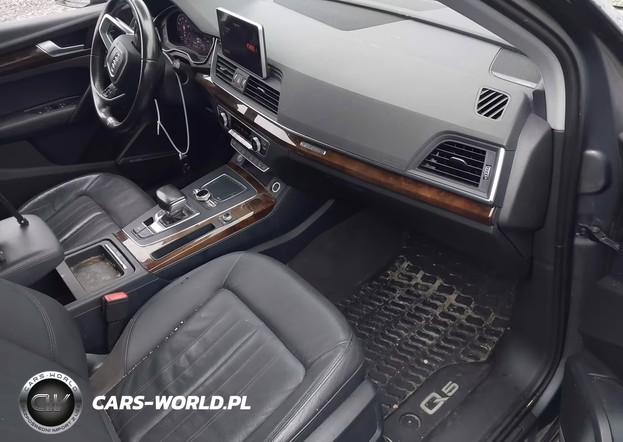 2018 Audi Q5 2.0T Premium-2.0T Tech Premium VIN:WA1BNAFY2J2017184 - 5