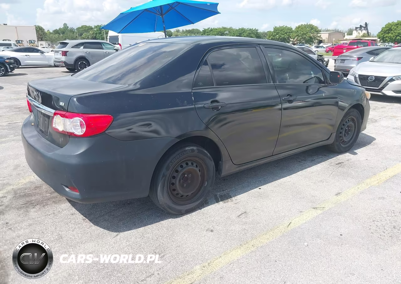2011 Toyota Corolla Le VIN:2T1BU4EE7BC538812 - 4