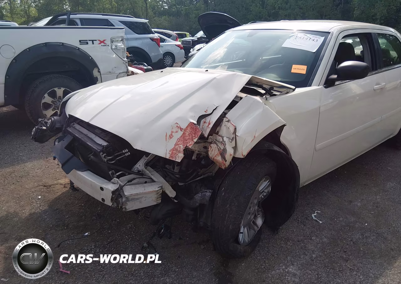 2006 Chrysler 300 VIN:2C3KA43R76H226620 - 6