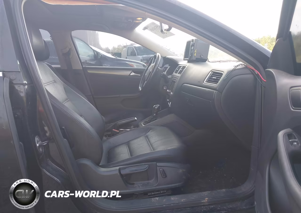 2014 Volkswagen Jetta 2.0L Tdi VIN:3VWLL7AJ9EM353438 - 5