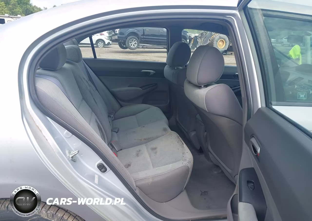 2010 Honda Civic Lx VIN:2HGFA1F51AH562813 - 8