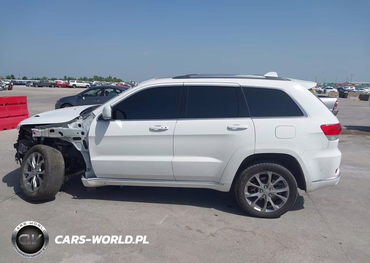 2020 Jeep Grand Cherokee Summit 4X4 VIN:1C4RJFJG1LC312978 - 14
