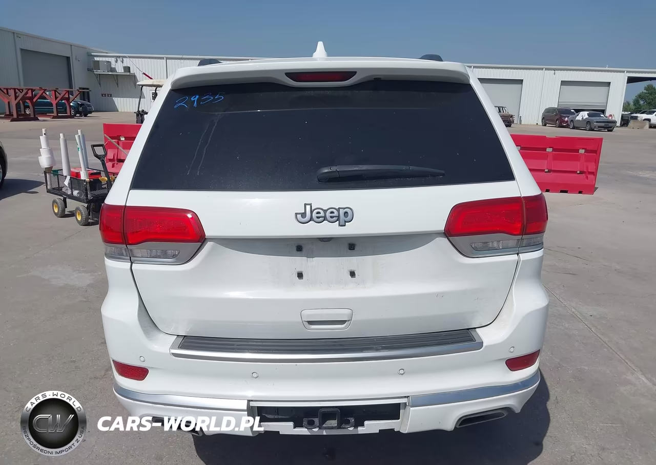 2020 Jeep Grand Cherokee Summit 4X4 VIN:1C4RJFJG1LC312978 - 16