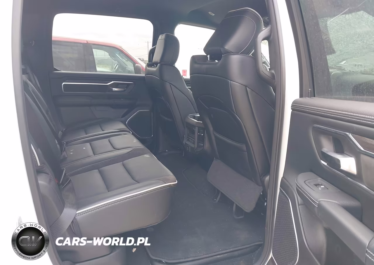 2026 Ram 1500 Laramie 4X4 5'7 Box VIN:1C6SRFJP4TN325827 - 8