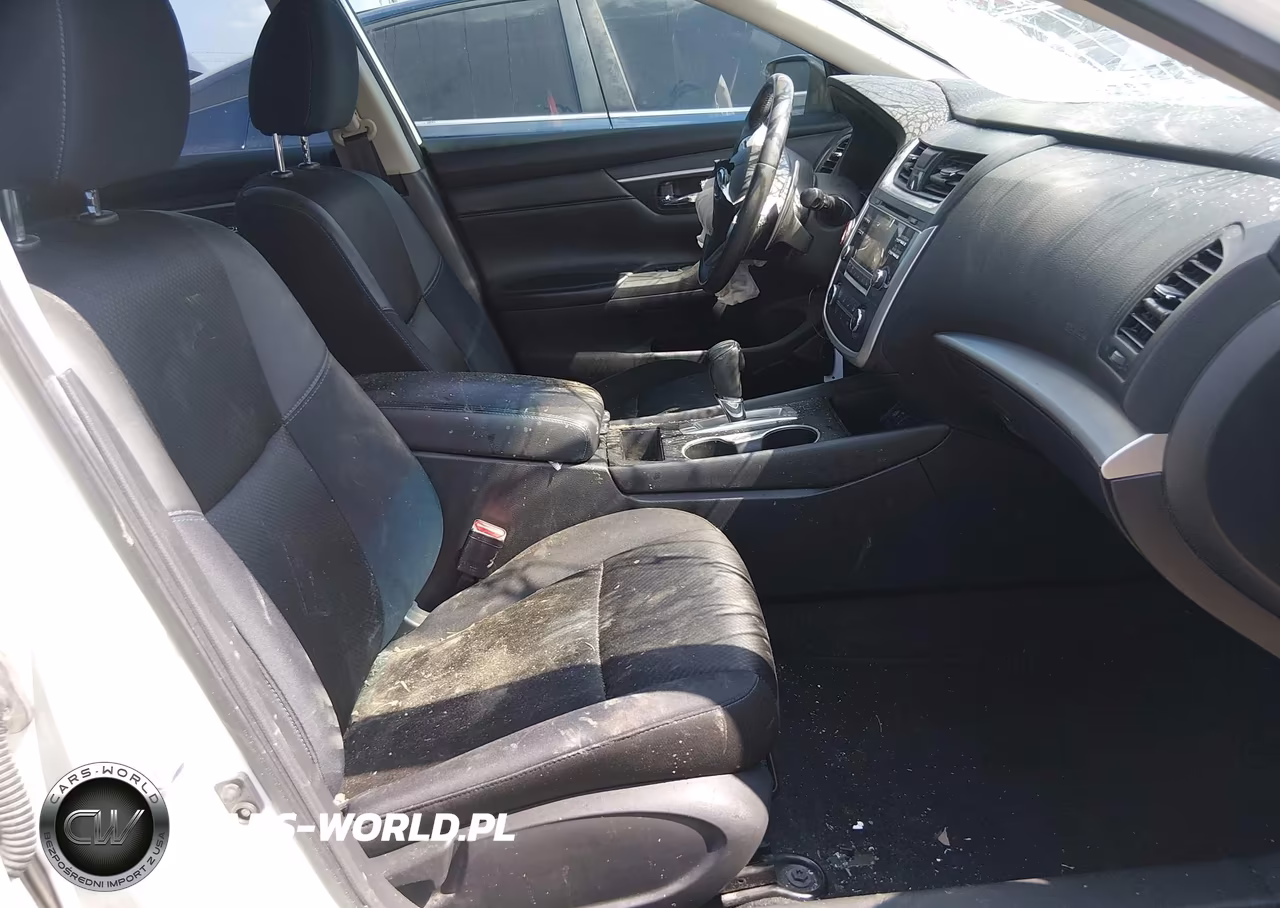 2017 Nissan Altima 2.5 Sr VIN:1N4AL3AP7HC246908 - 5
