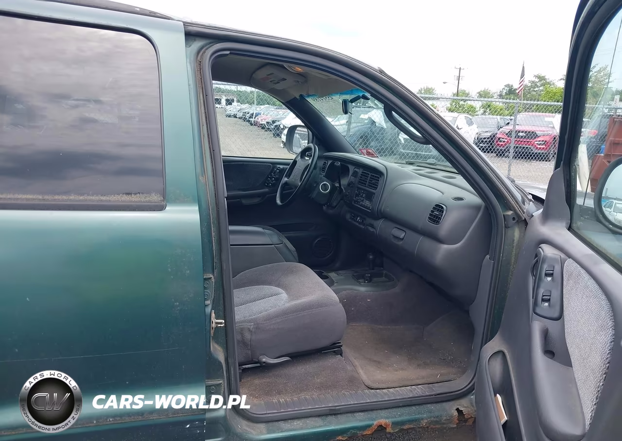 1999 Dodge Durango VIN:1B4HS28Y1XF577966 - 5