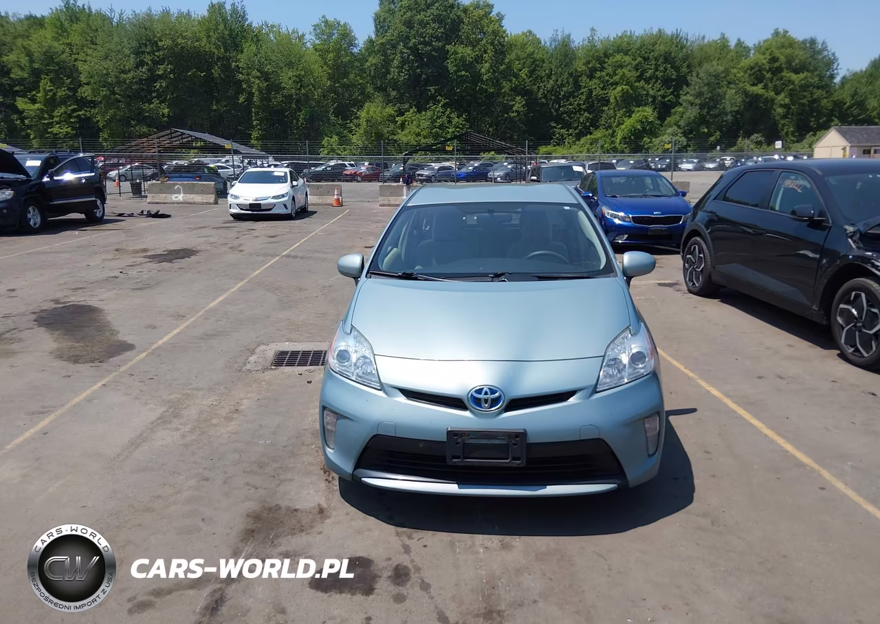 2014 Toyota Prius Two VIN:JTDKN3DU0E1778860 - 12