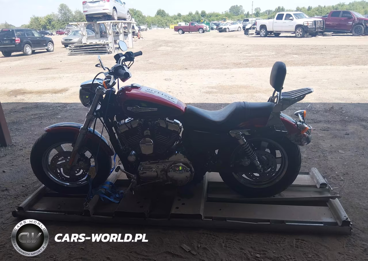 2012 Harley-Davidson Xl1200 C VIN:1HD1CT317CC403279 - 13