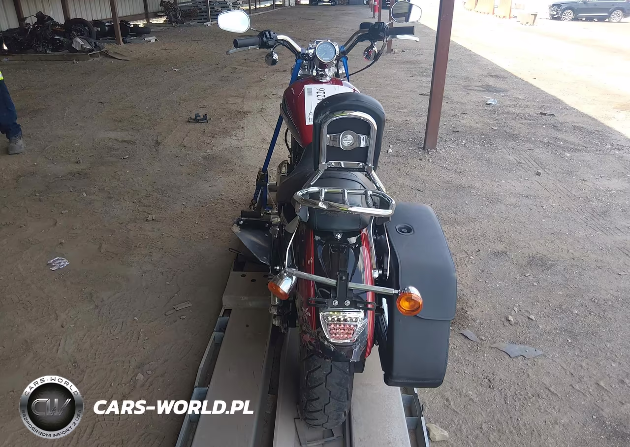 2012 Harley-Davidson Xl1200 C VIN:1HD1CT317CC403279 - 6