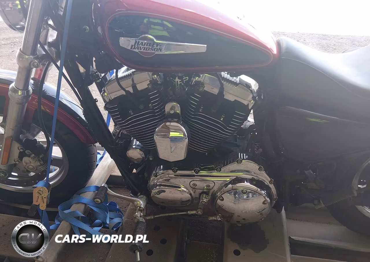 2012 Harley-Davidson Xl1200 C VIN:1HD1CT317CC403279 - 9