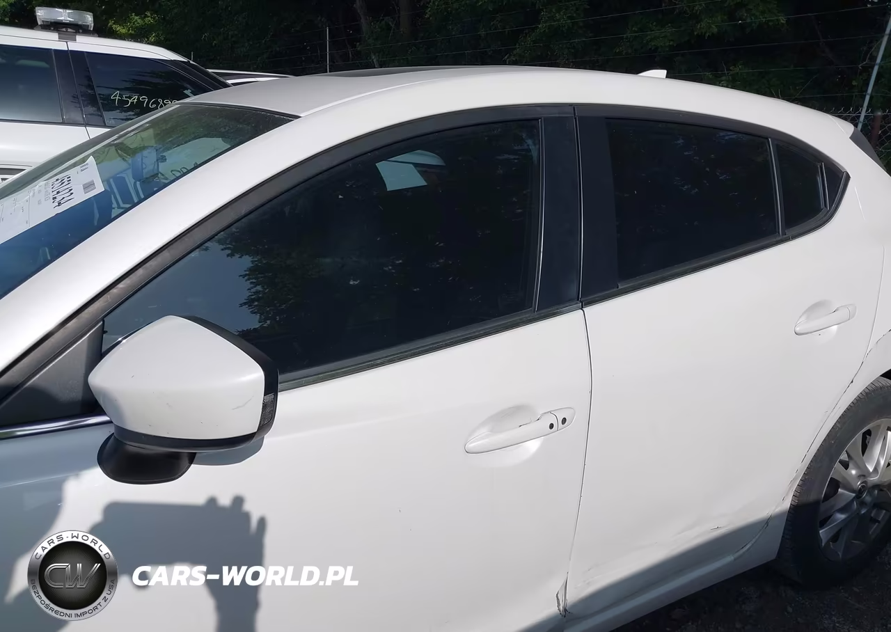 2016 Mazda Mazda3 I Touring VIN:JM1BM1M78G1306152 - 14