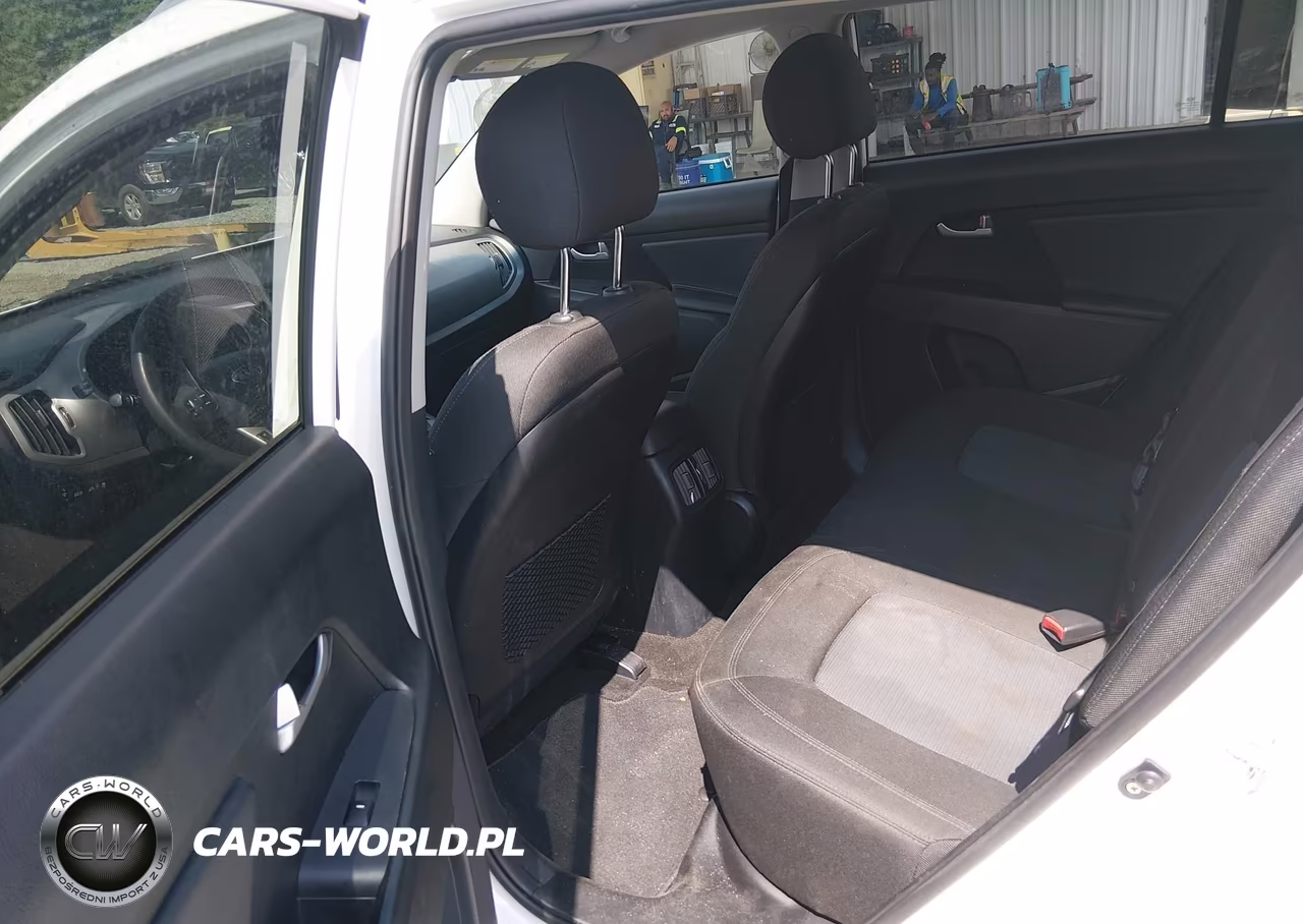 2016 Kia Sportage Lx VIN:KNDPB3AC8G7871197 - 8