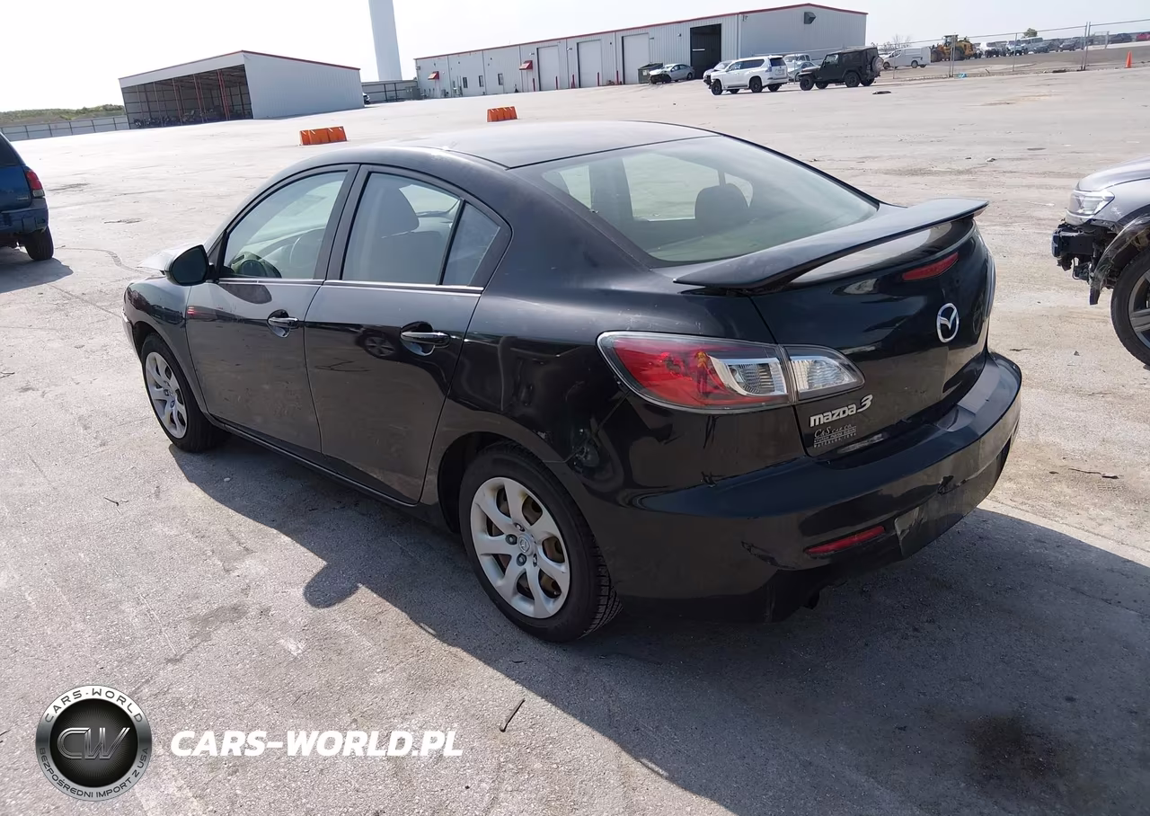 2012 Mazda Mazda3 I Sport VIN:JM1BL1UF0C1531542 - 3