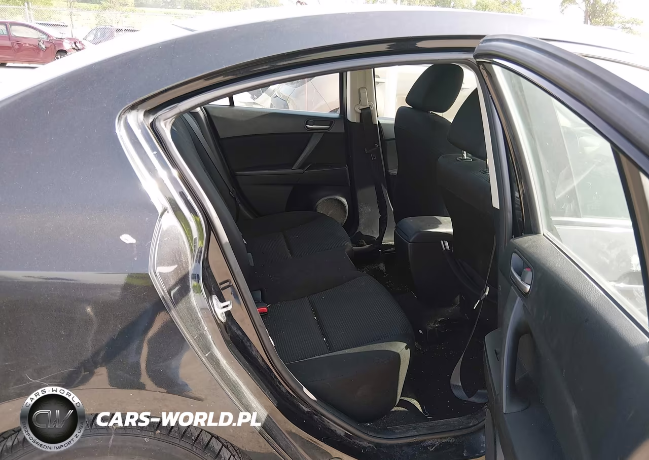 2012 Mazda Mazda3 I Sport VIN:JM1BL1UF0C1531542 - 8
