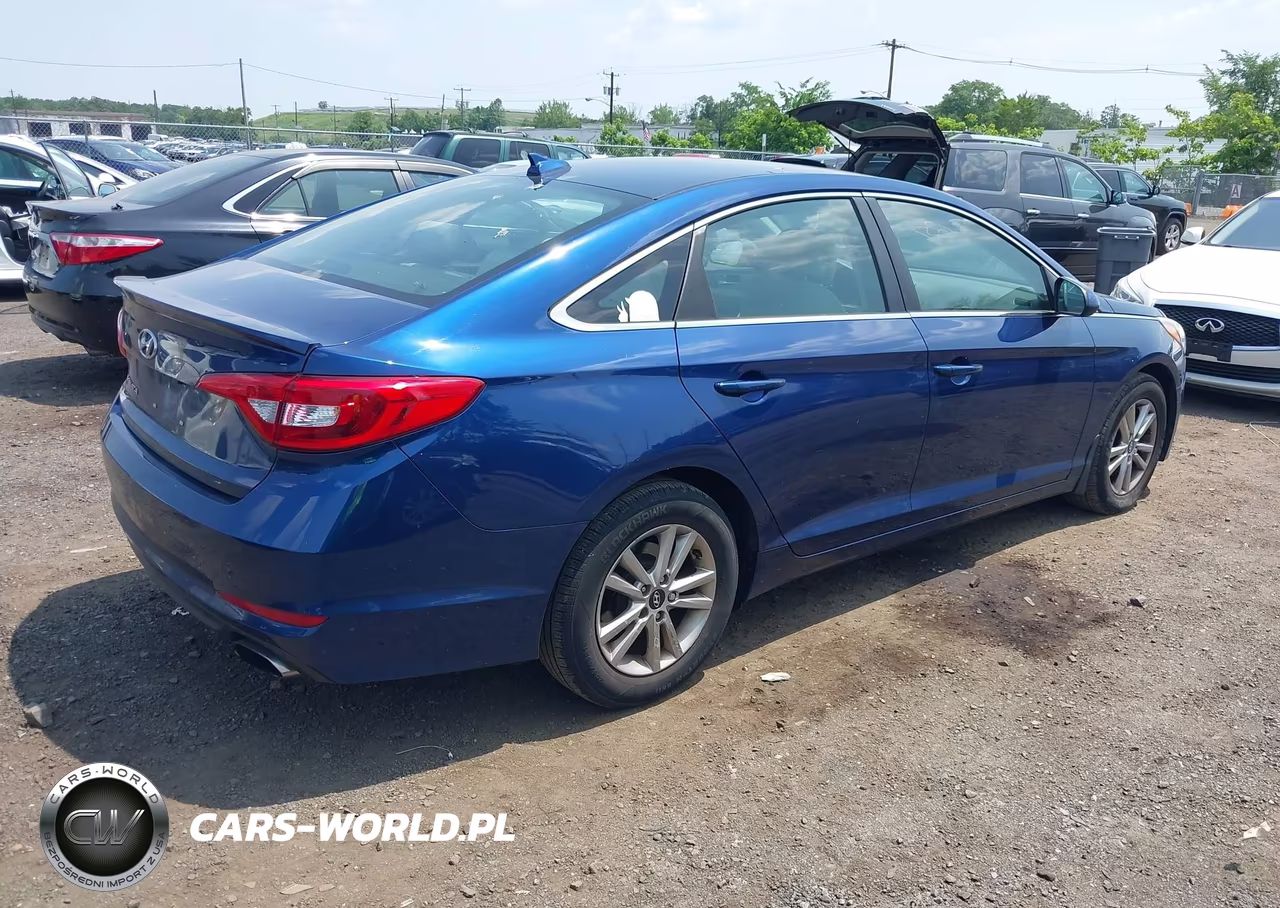 2017 Hyundai Sonata Se VIN:5NPE24AF0HH438607 - 4