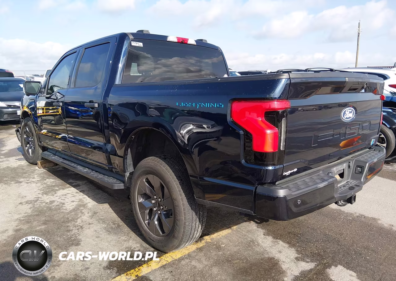 2024 Ford F-150 Lightning Xlt VIN:1FTVW3LK5RWG28679 - 3
