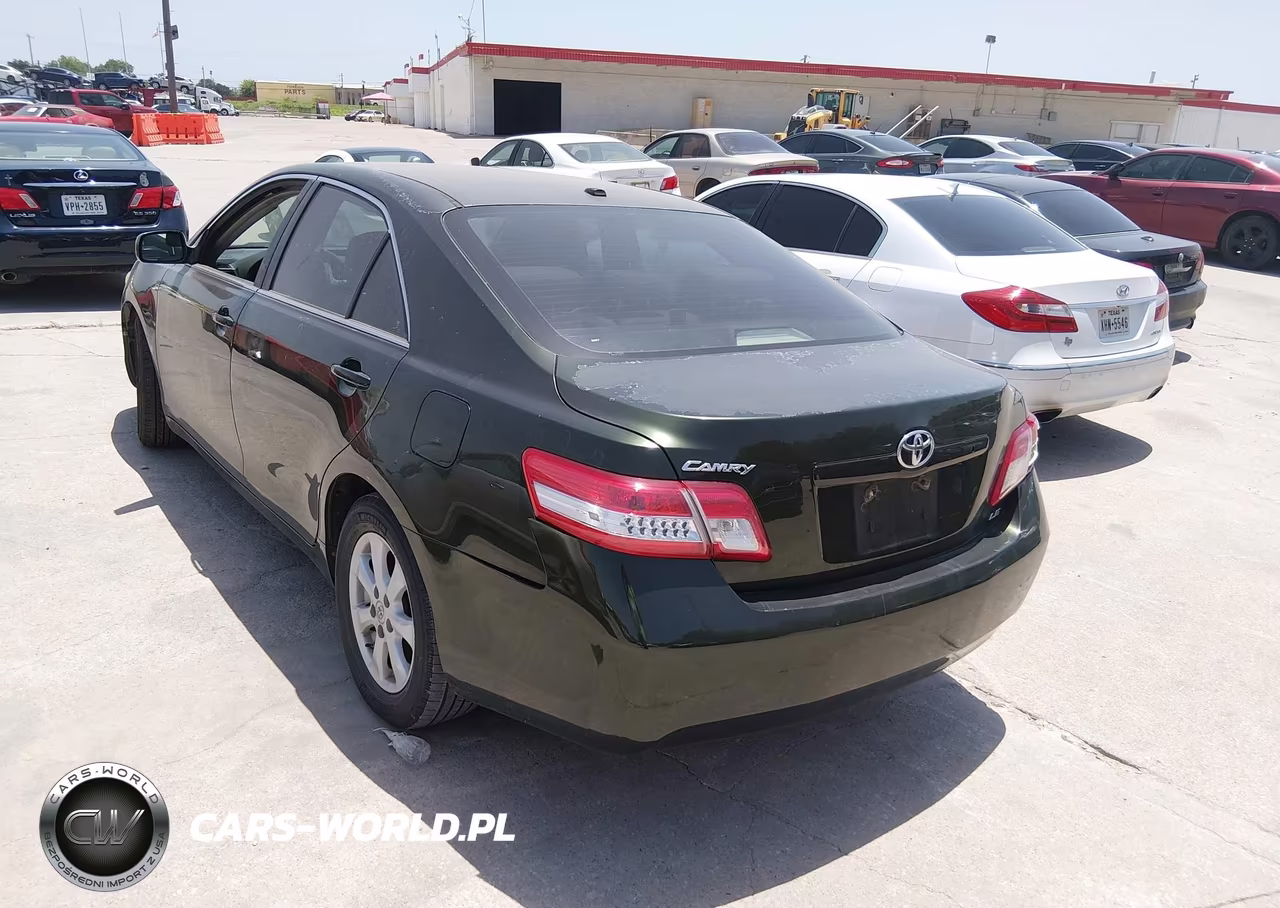 2010 Toyota Camry Le VIN:4T4BF3EK4AR073094 - 3