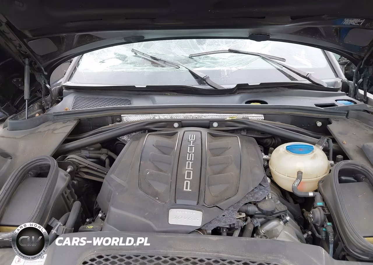 2015 Porsche Macan S VIN:WP1AB2A55FLB44279 - 10