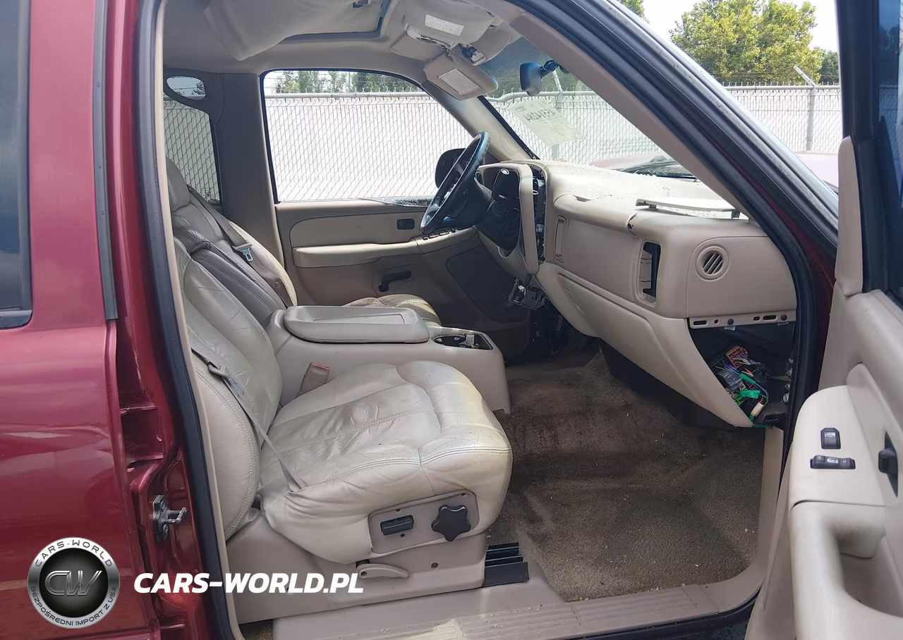 2001 Chevrolet Tahoe Ls VIN:1GNEC13T51R152675 - 5