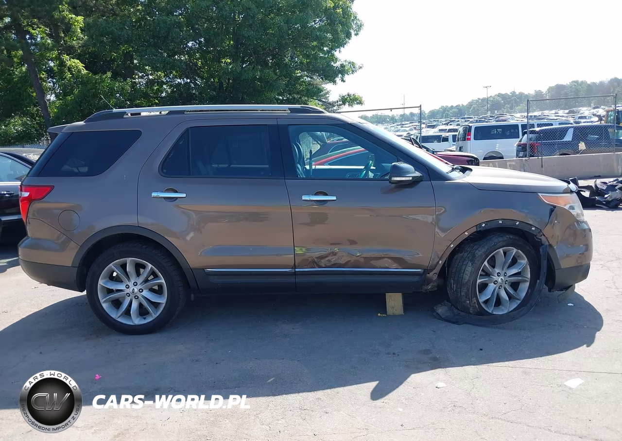 2015 Ford Explorer Xlt VIN:1FM5K7D84FGA84165 - 13