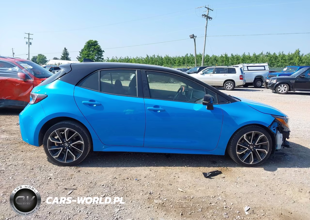 2022 Toyota Corolla Xse VIN:JTNC4MBE3N3158609 - 13