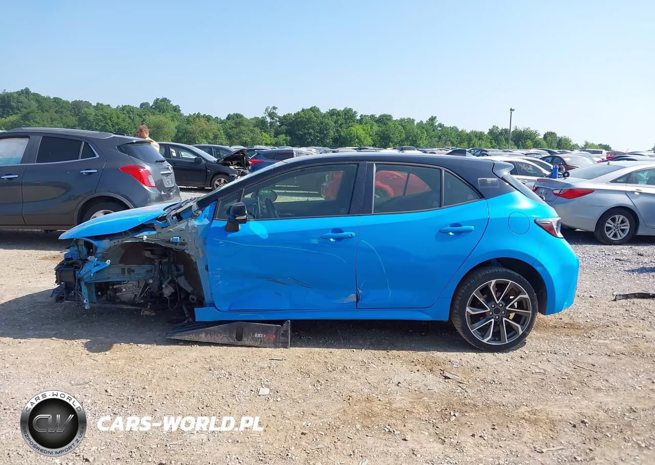 2022 Toyota Corolla Xse VIN:JTNC4MBE3N3158609 - 14